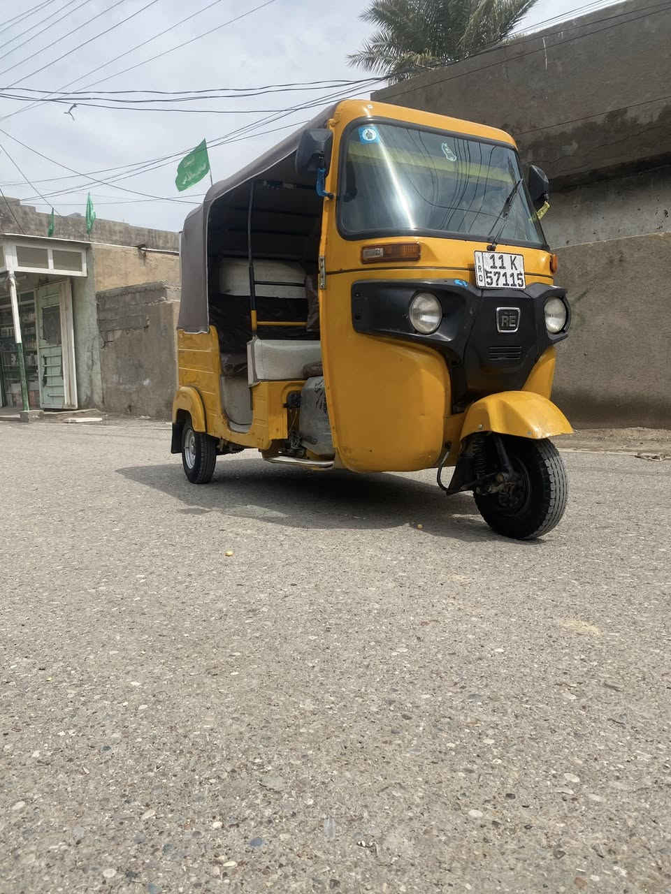 سلام عليكم تكتك البيع موديل 2019 شهر 12 يوم 29 تكتك حلوه ونضيفه بيها معجون قليل يعني بيه ملاحضات مكينه حلوه مكان بغداد المعامل ***********
