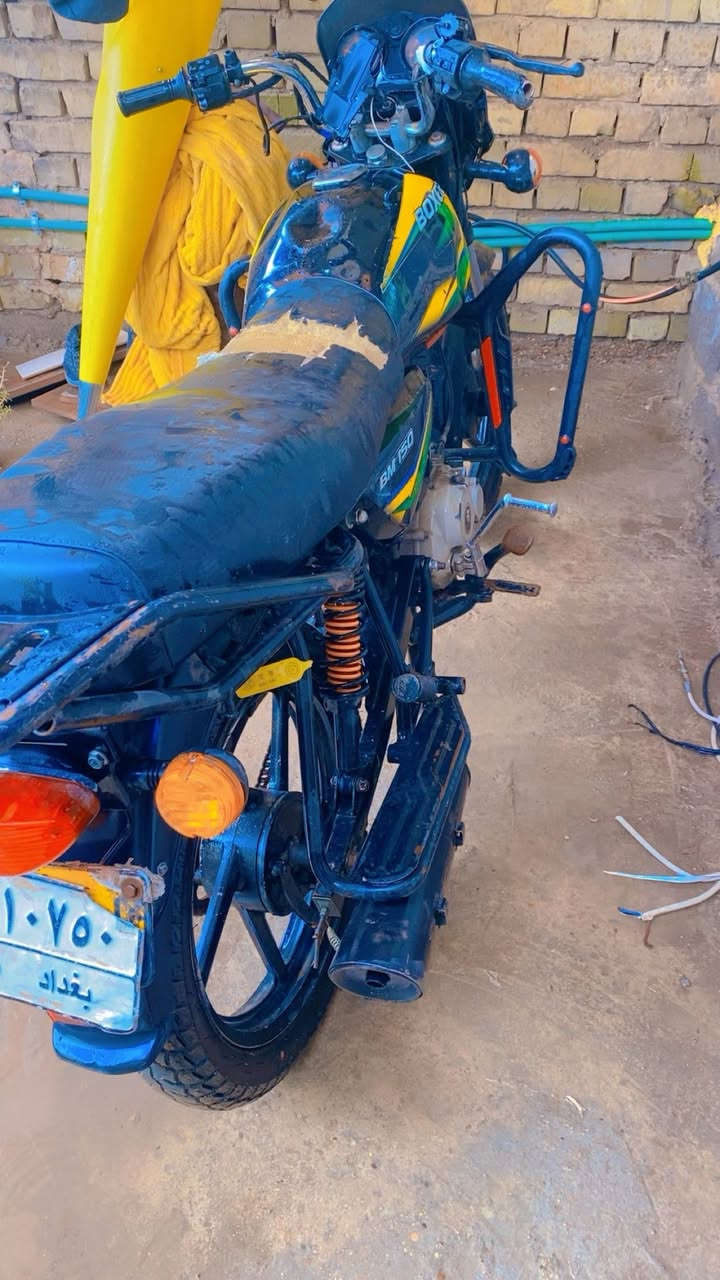 إسلام عليكم دراجه بوكسر للبيع موديل ٢٠٢١ كايمه رقم وسنويه  بس باسم راعيه بعده لان فلوس ماعندي احولهن متوازي ع بيته محتاج *********** عنوان بغداد ابو غريب
