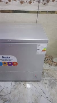 للبيع جديد استخدام شهر فقط جريل برجر  سينك  رفوف ستيل  مجمدة  طباخ  طف...