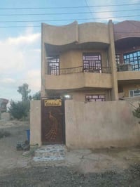 👋🏻السلام عليكم  .            🏠 يتوفر بيت لليجار المساحه 120 م .       ...