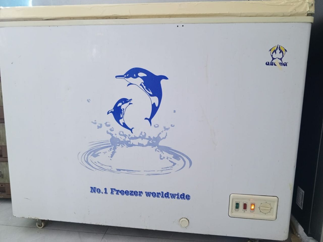 مجمده حجم الكبير بسعر 175 نهايته عنوانه بغداد تقاطع درويش
***********
