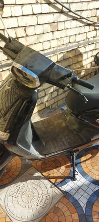 دراجة للبيع شحن جديده السعر ٧٥٠ ٦بطاريات  للاتصال ٠٧٨٠٧٢٠٧٣٣٦