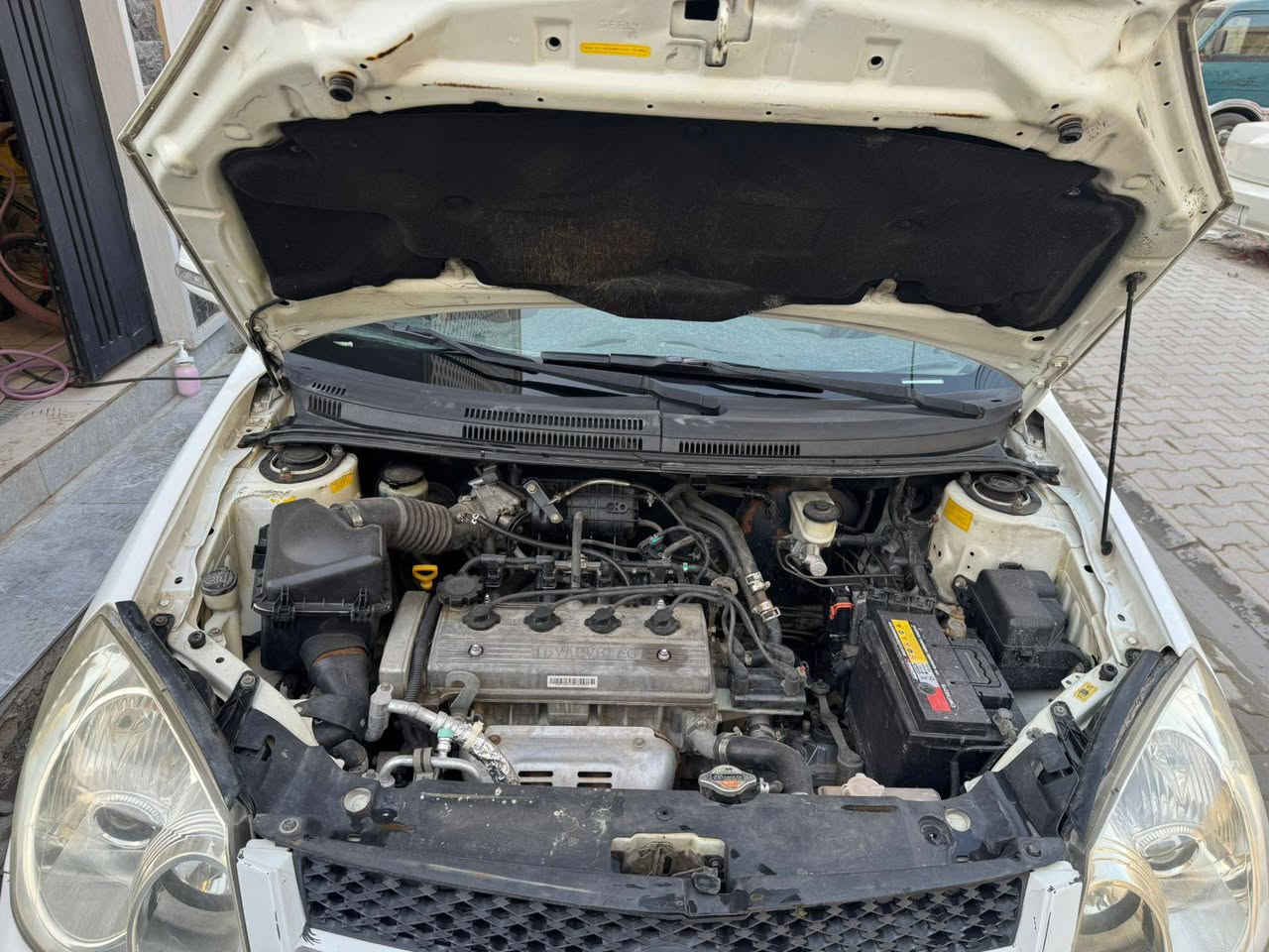 للبيع جيلي mk جديده السياره حداديه كير مكينه السياره مال بيت تبريد شغال يرادله فقط عضم مال دشبول السعر 45 اوبيه مجال تحويل ثاني يوم هزة جديده السياره بسمي مكان السياره صليخ او حي تونس  ***********
