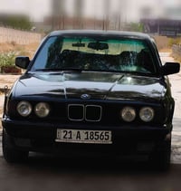 بي ام دبليو 525i • كير عادي • ١٩٩٠