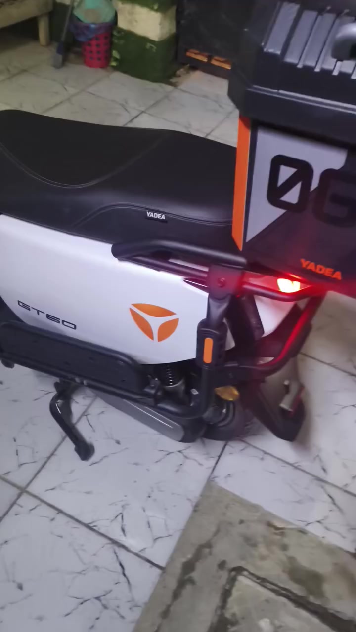 سلام عليكم
دراجه ياديه جديده لوك مواصفات معروفه فقط بيع ماراوس
سعر واحد مليون قفل 
***********
