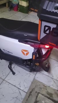 دراجه ياديه جديده لوك مواصفات معروفه فقط بيع ماراوس سعر واحد مليون قفل...