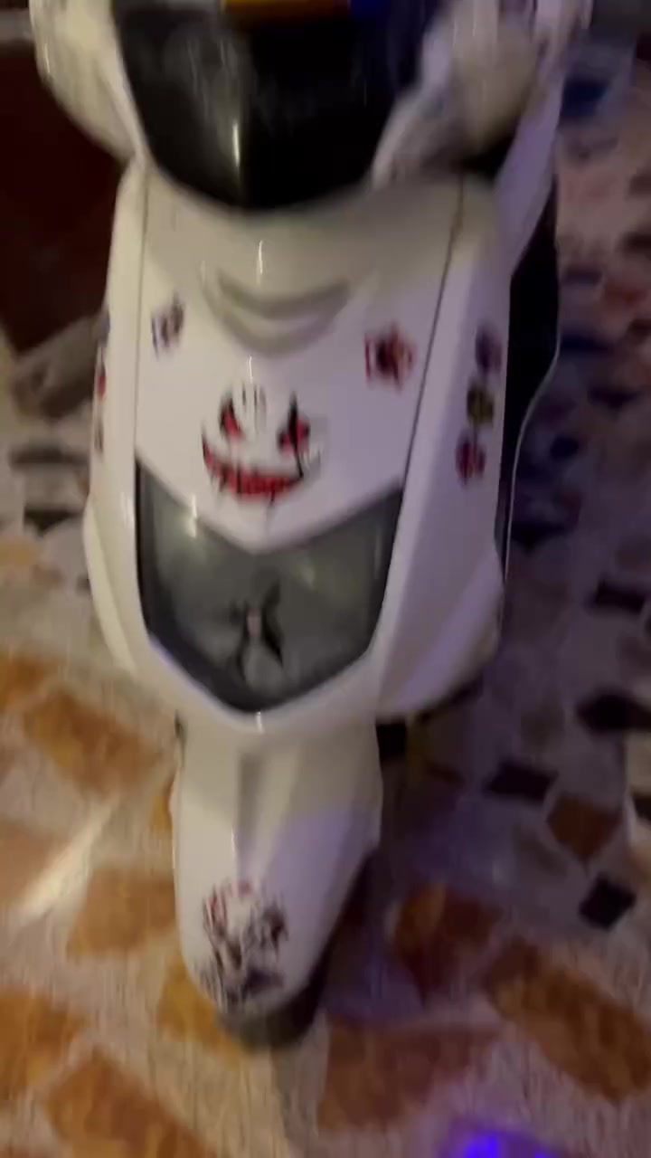 سلام عليكم  سكنس ياباني ميه ١١٠سعر ٢٠٠وبيه مجال نقصه كهربائيت دراجه نص نكره ***********مكتني ابو غريب ابو منصير
