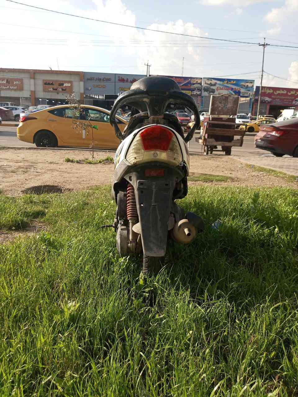 سلام عليكم دراجه ماكس دراجه حلاوء ما مفتوحه مكينء اني كفلهء المكينة كهربائيات كلها شغاله دراجه خير من الله مكاني بغداد الكماليه قرب بدالاء سعر550بيه مجالا
رقم ***********
