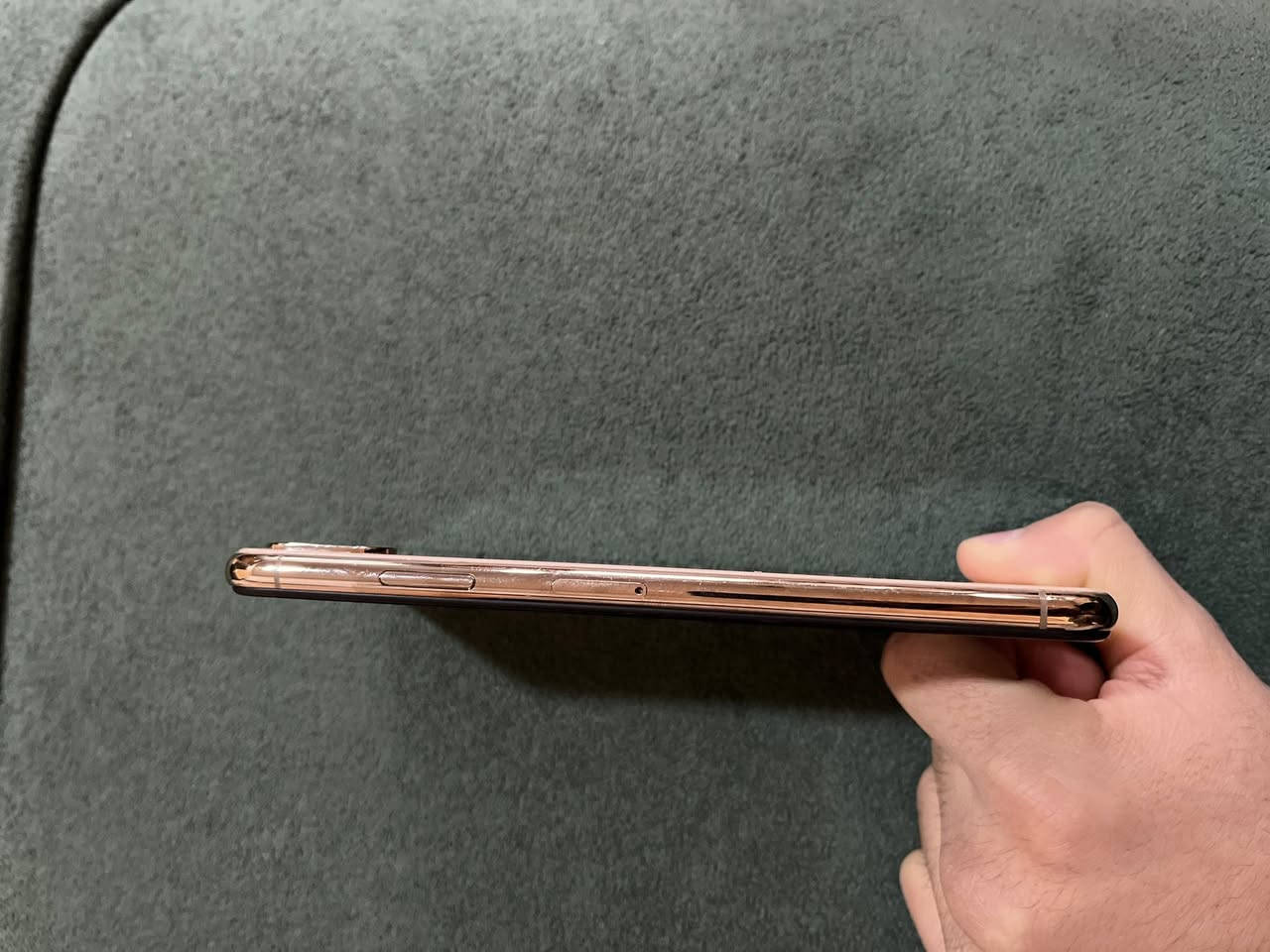 السلام عليكم
آيفون اكس ماكس للبيع 

ذاكره 64

تك سيم 

بطاريه 77 

جهاز فقط شاشه وضهر مستبدلات 

فيس إيدي شغال 

سعره 165  وبيه مجال 

مكاني الجانب الأيمن


**إذا كنت صاحب هذا الإعلان وتريد حذفه لأي سبب، رجاءا أرسل رسالة إلى الدعم الفني**