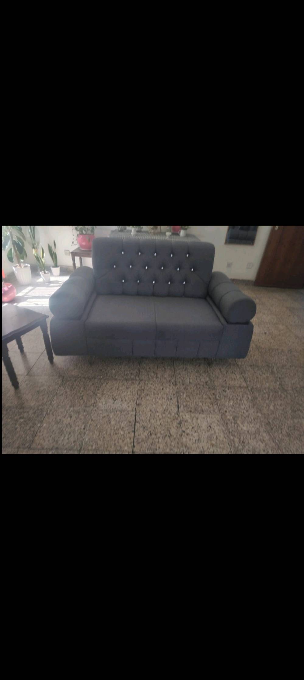 شغل عراقي مستخدم قليل و نظيف 10 مقاعد السعر 350 الف العنوان بغداد العامريه (***********)