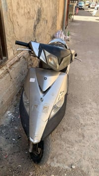 دراجه ثعلب للبيع مجفته  السعر 350 وبيها مجال  العنوان الشعله للاستفسار...