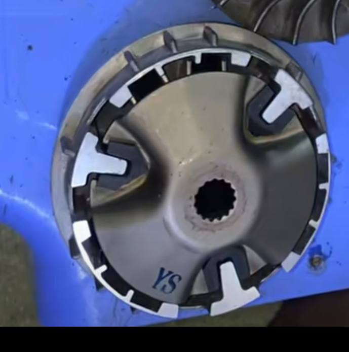 سلام عليكم كلجات امامي مال ماكس مال رمبةة شركه وكاله مختومات ختم ياماهه MAX كلجات شرط تحفر الكاع  + تاير جلاتين زلغ ما بيةة + خرز كلج اصليات هم مال شركه ولسعر بلماي محتاجهن مستعجل عل بيعتهم *********** لو خاص
