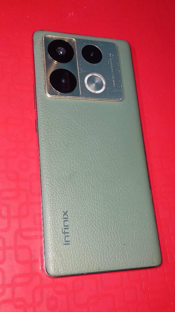 سلام عليكم اينفنكس نوت اربعين برو مبدل شاشة وكامرة لخلفية متشتغل فقط
رايدة ب٧٠الاف


**إذا كنت صاحب هذا الإعلان وتريد حذفه لأي سبب، رجاءا أرسل رسالة إلى الدعم الفني**