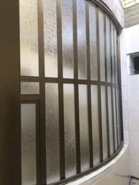 زجاج • مرايا • مزارع اليرموك