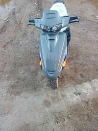 فراشة • مستعجل • النجف الحرية