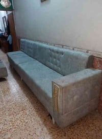 بوفيه للبيع مع تخم ديوان سعر البوفيه ١٠٠ الف سعر الديوان ٢٠٠ الف شهداء...