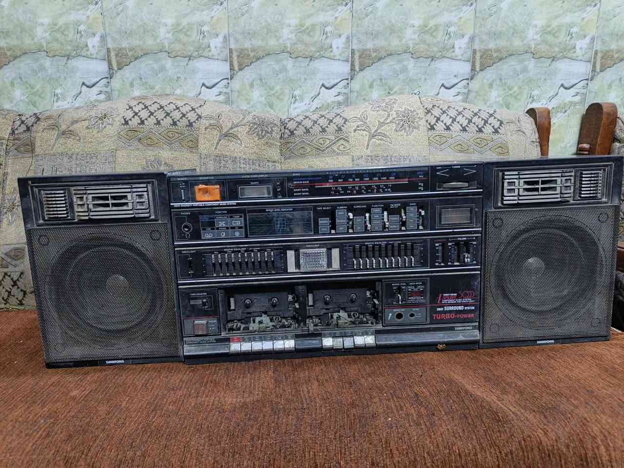 السلام عليكم  رايدو  عاطل . ومسجل شغال بس صوته ناصي ويرادله تصليح يعني ابيع هل موجود ابيع عاطل اثنينهن عنوان بغداد حي النصر


**إذا كنت صاحب هذا الإعلان وتريد حذفه لأي سبب، رجاءا أرسل رسالة إلى الدعم الفني**