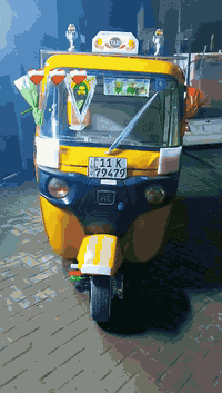 تكتك للبيع موديل 2019 شهر ٣ مامضلع رقم وسنوية باسمي تحويل مباشر 077390...