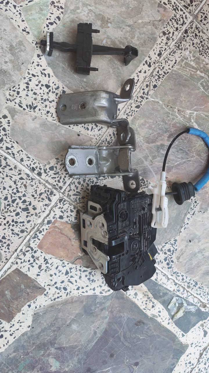 غراض النترة امريكي مال تفصيخ سيارة موديل ٢٤ و٢٥ يرهم كيلون باب مع الحساس سعرة ٥٤٠بطانة باب امامية جهة اليمين سعرها ٤٠ الف نرمايد باب عدد٢ سعرهن ٣٠ دبة دهن بريك مع حساس سعرها ٢٥  كباب النترا حجم ١٥ يرهم النترا فقط اصليات تخم نظيف جدا  سعرهن ٢٥ مطريات النترا جديد ام نيكل١٥ الف دسكات اصلي تخم النترا سعرهن ١٥بلكات النترا تخم كامل سعرهن١٥ مكاني بغداد قرب الشعب


**إذا كنت صاحب هذا الإعلان وتريد حذفه لأي سبب، رجاءا أرسل رسالة إلى الدعم الفني**