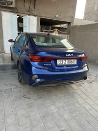 كيا فورتي وارد امريكي موديل ٢٤ ماشية ٢٨ الف محرك 2000   مايل تتشغيل سو...