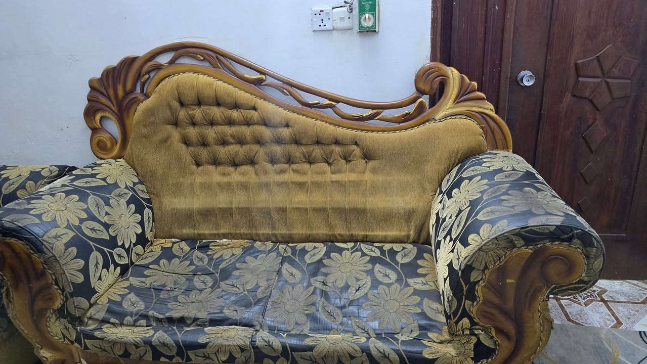 للبيع ناصرية مركز سعر بوفية ٢٠٠
كنتور ١٥٠ 
قنفات ١٥٠


**إذا كنت صاحب هذا الإعلان وتريد حذفه لأي سبب، رجاءا أرسل رسالة إلى الدعم الفني**