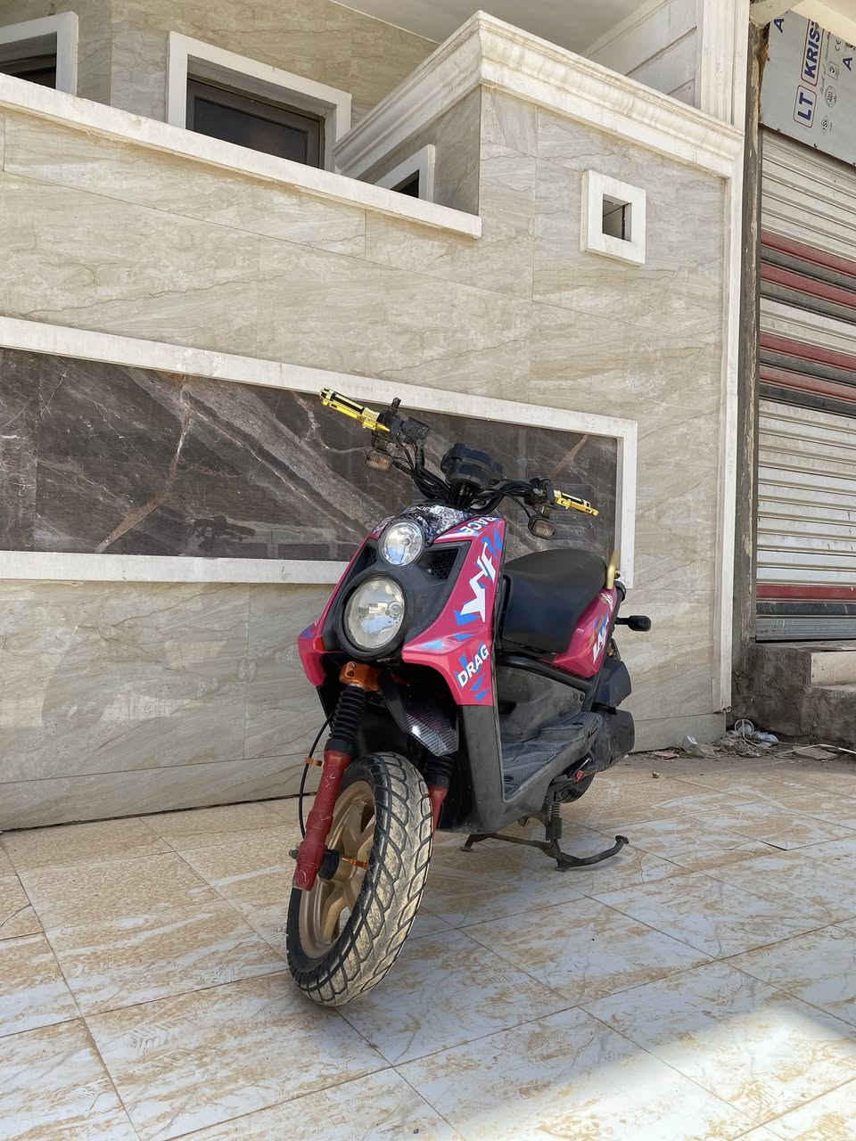 سلام عليكم شباب سكنس جبلي للبيع مكفوله كفاله عامه شرط برغي ما مفتوح ناصريه مركز سعر ١٤٠٠ بيه مجال***********
