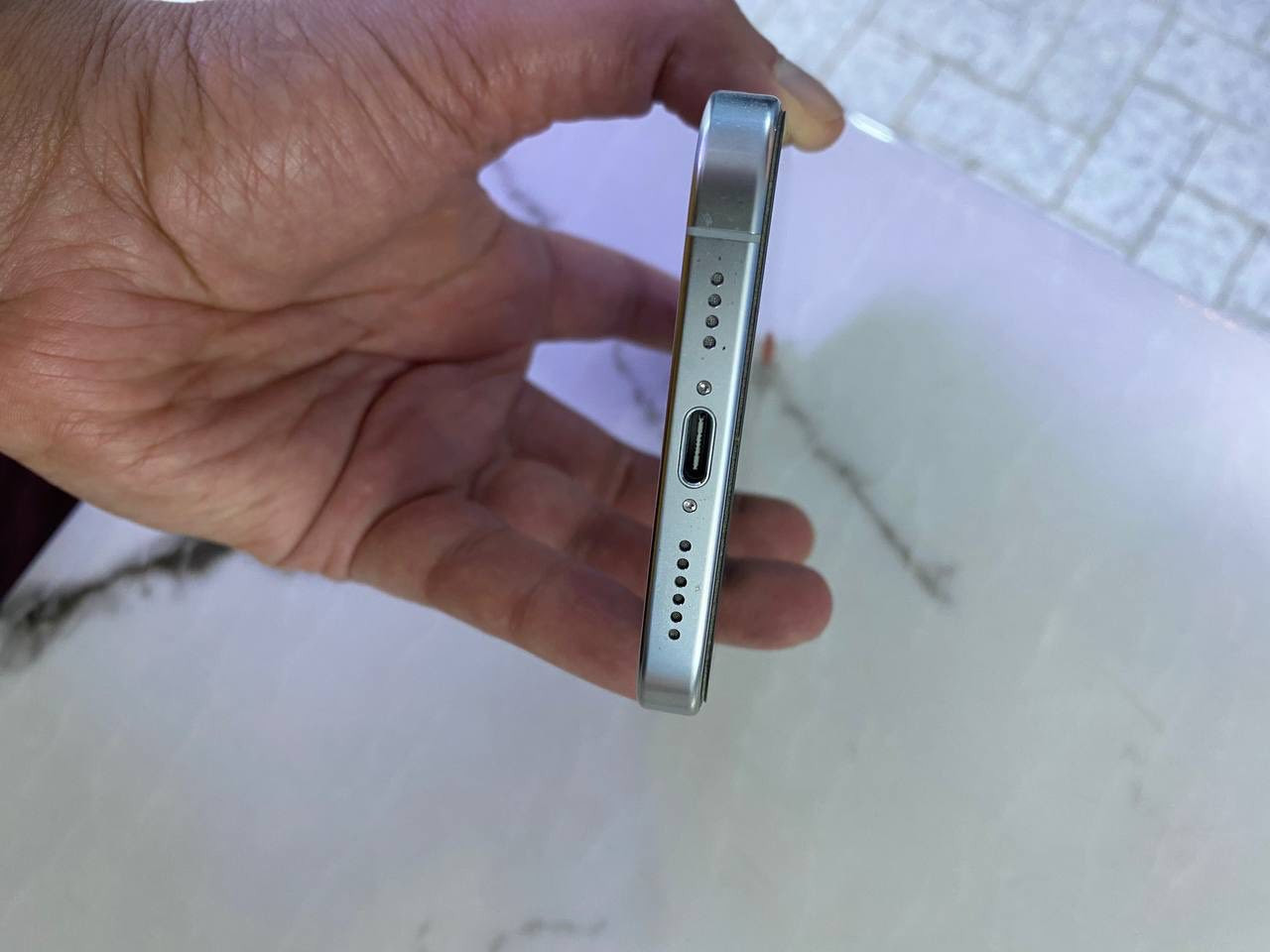 السلام عليكم للبيع 16 برو ماكس..دبل خط اكرر دبل خط..بطارية 100 عدد الدورات 155سعره قفل نهائي 1450
للاستفسار اكثر ***********
