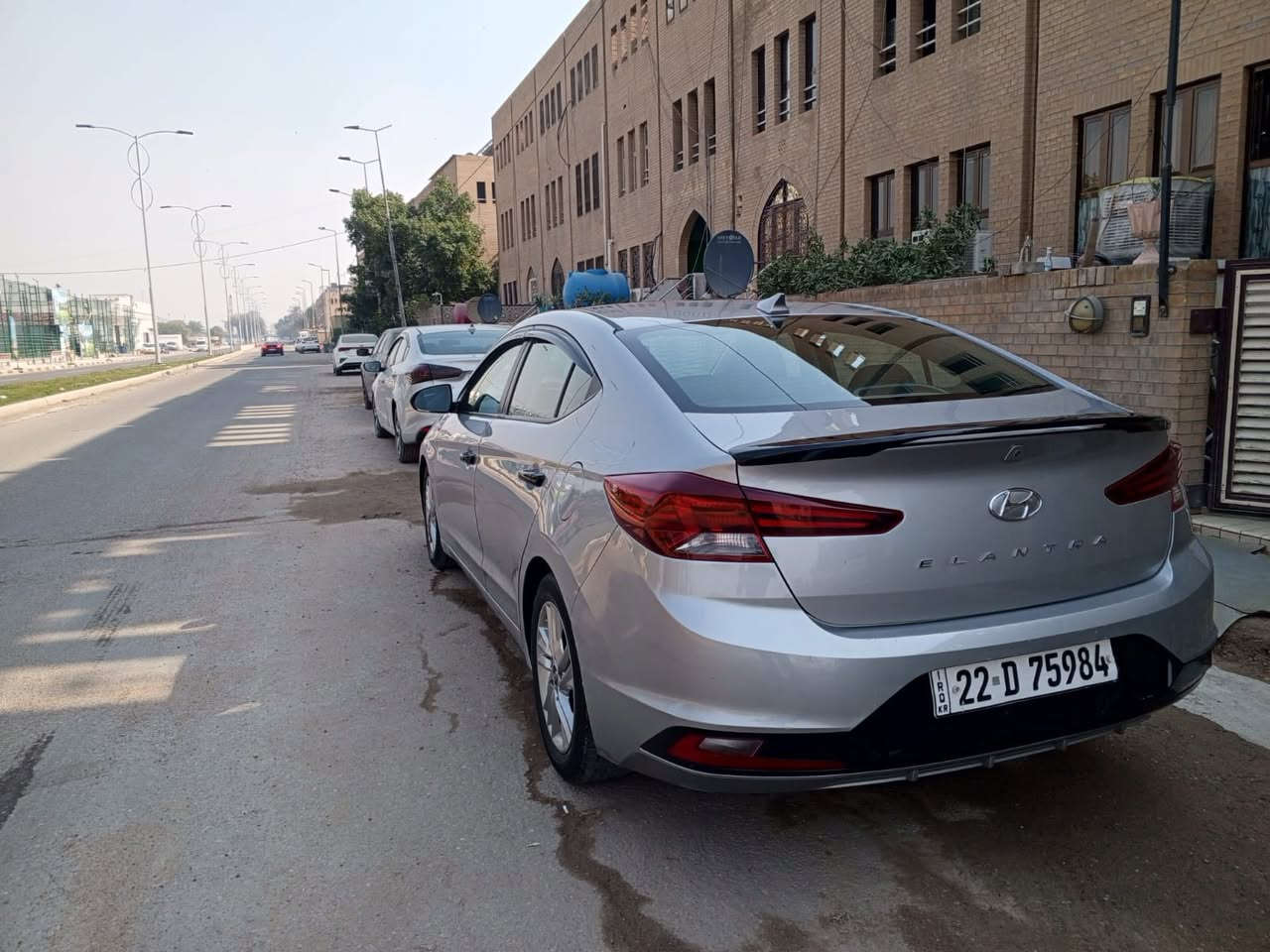 السلام عليكم
من رخصة الادمن

النترا أمريكي موديل 2020

حادثهة قطعتين مرفوقة بالصور

اي نقص مابيهة مكينة كير ممفتوحات

حدادية الصدر جديدة

رادار وشاشة وكامرة وتحديد مسار وبعد بيهة مواصفات

ماشية 60 ألف 

مكاني الجادرية 

***********

السعر 127
