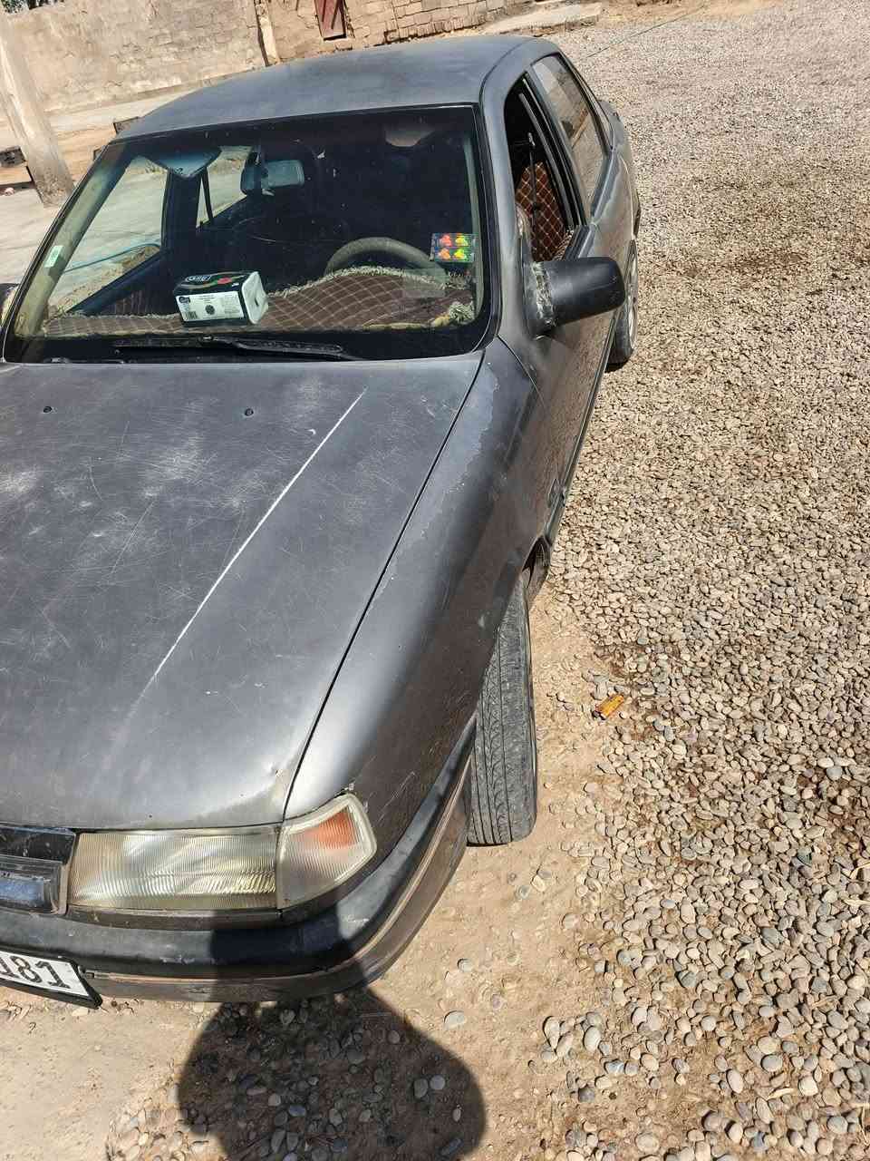 السلام وعليكم  لبيع أوبل فكتره حجم 20  كير محرك شرط   موديل 1991  بيهه بس خياس بل هلالات  تخم تأير  جديد  السعر بلاش 35   الاستفسار  علا ***********
