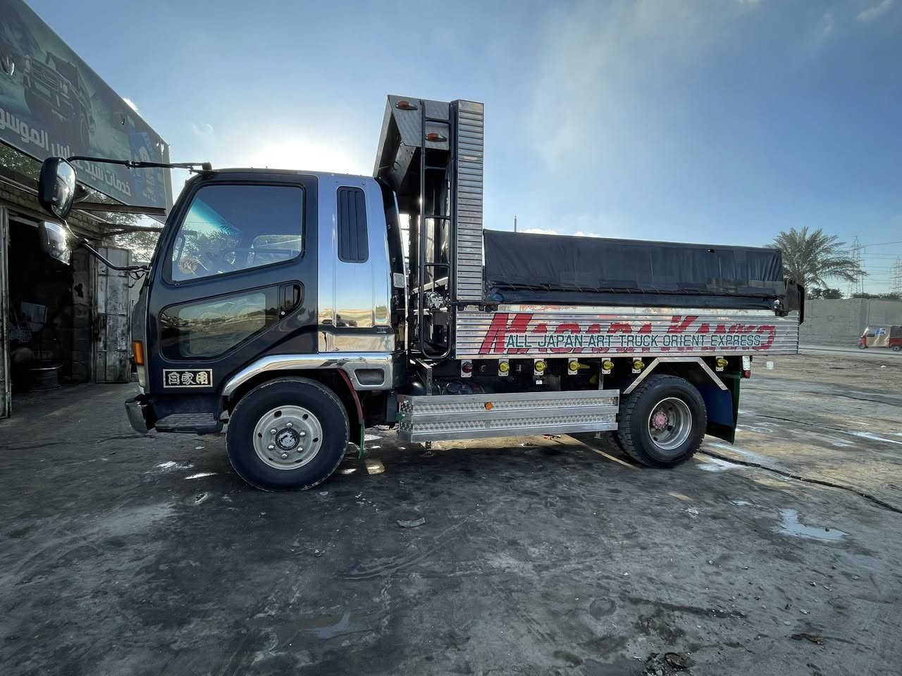 سلام عليكم  سياره فوصه قلاب بلادي مديل 2022دخول جديد سياره كارتون عله وضع الشركه مكان بغداد مدينه الصدر رقم ***********
