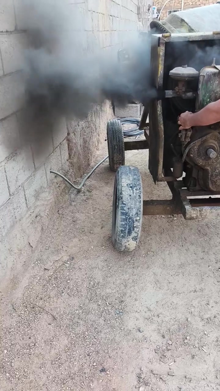 السلام عليكم
خباطه لبناني البيع جاهزه شغاله هندر واحد 
جدر هيكل محرك نضيفه شرط
محرك 10نضيف شغال هندر واحد شركه شرط
السعر 1,400,000:(مليون اربعميه )بيهه مجال////////مكان :الانبار حديثه بروانه 
***********
