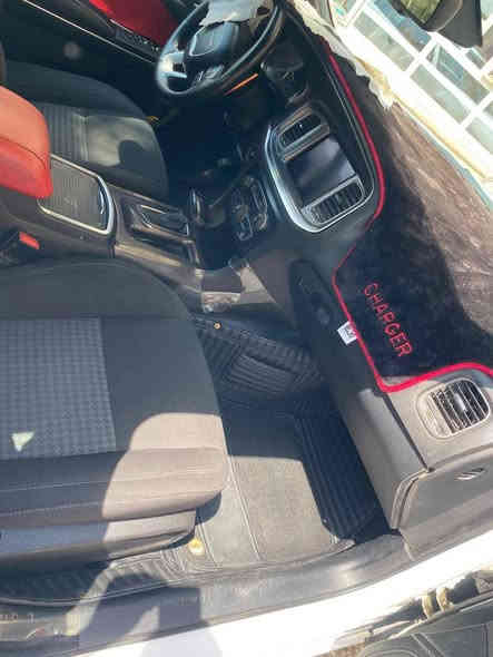 السلام عليكم شباب
چارجر 2015 للبيع رقم بغداد بأسمي تحويل مباشر
السيارة sxt تو ويل
راح اكتب كل التفاصيل امانة الله هذا السونار راح انزله گدامكم وتجي وتشوف بعينك وتاخذلها سونار بالمكان اللي يعجبك
گير جديد
مكينة جديدة
صدر امامي خلفي جديد
وغراضها مال شركة مو تجاري
غرفة حضن جديدة
شاشة كبيرة
لد زنون ونظافة الگشر گدامكم
مكاني بغداد البنوگ
السعر 185
رقمي ***********
