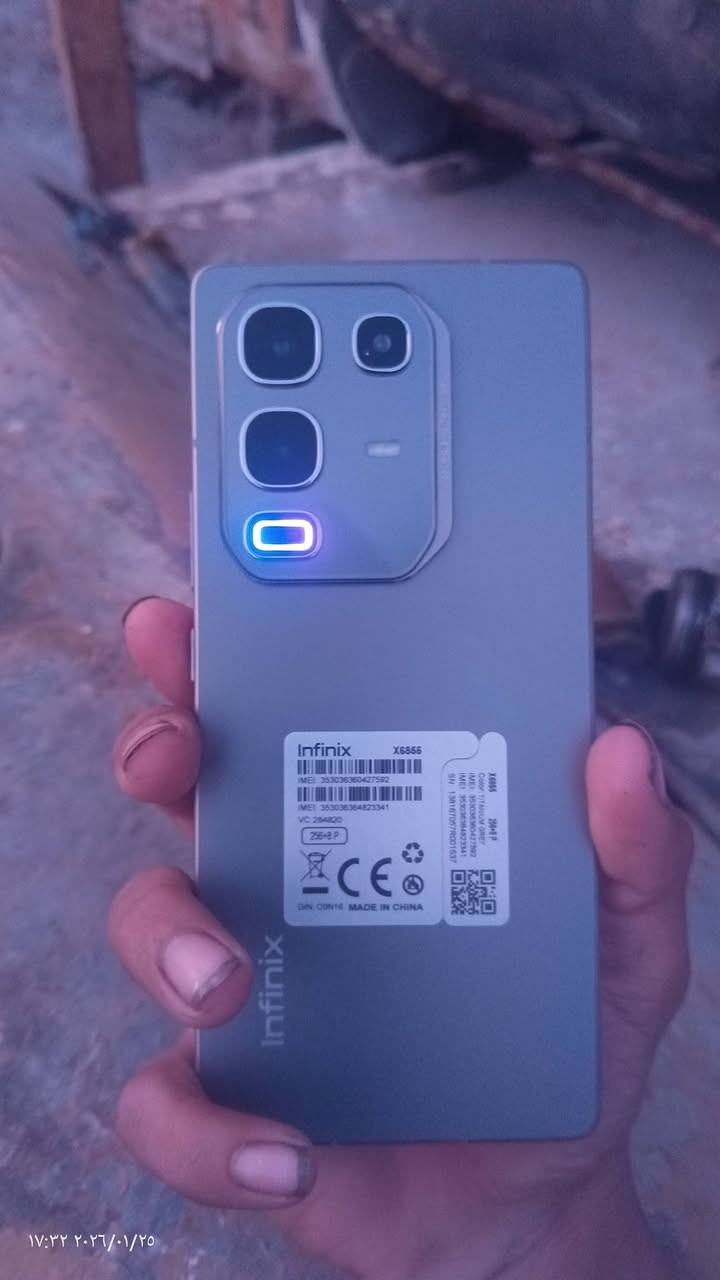 السلام عليكم جهاز انفنكس هوت 50 برو ذاكره 256 توه ماخذه ب 450 بل اقساط اول شهر عندي كامل ملحاقتهه كلهن ويا شحن علضهر شاحنته الاصليه 90W مكفول من الشخط عتازيت وريد ابيعه ب350 وبي مجال مكان بصره ابو الخصيب متوفر فقط واتساب ***********
