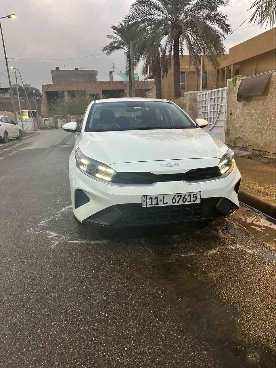 كيا سيراتو خليجي 2024
محرك 2000 دوش
كير AT
المواصفات
شاشة الاصلية البلادية
كاميرا البلادية
زينون
حساسات خلفي
ماشية 30 الف
بيها بارد على كد شبر بالجاملغ
السعر 183 بيها مجال بسيط
*********** بغداد, العراق
