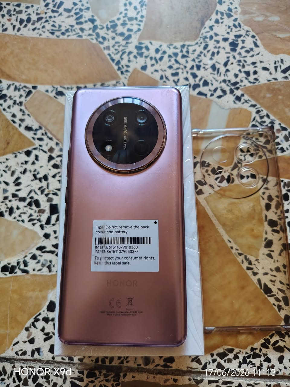 هونر x9 c
نظافه 95 بل 100 
ذاكرة 256 رام 12 
غراضة كاملة 
سعر 325 بي مجال 
مكاني بغداد مدينه الصدر 
شراي راسلني


**إذا كنت صاحب هذا الإعلان وتريد حذفه لأي سبب، رجاءا أرسل رسالة إلى الدعم الفني**