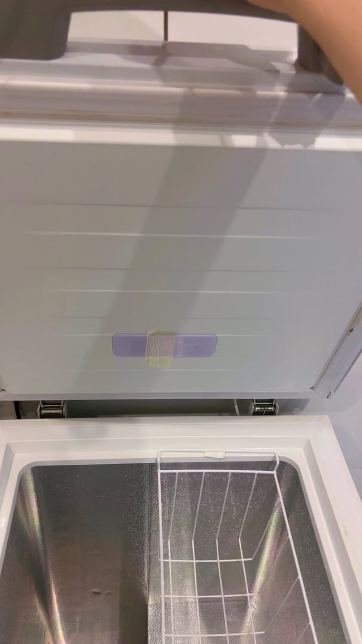 السلام عليكم مجمده هاي سينس جديده غير مستخدمه ابدا صغيره الحجم للبيع
السعر ١٠٠ الف مكاني بغداد الاعظميه


**إذا كنت صاحب هذا الإعلان وتريد حذفه لأي سبب، رجاءا أرسل رسالة إلى الدعم الفني**