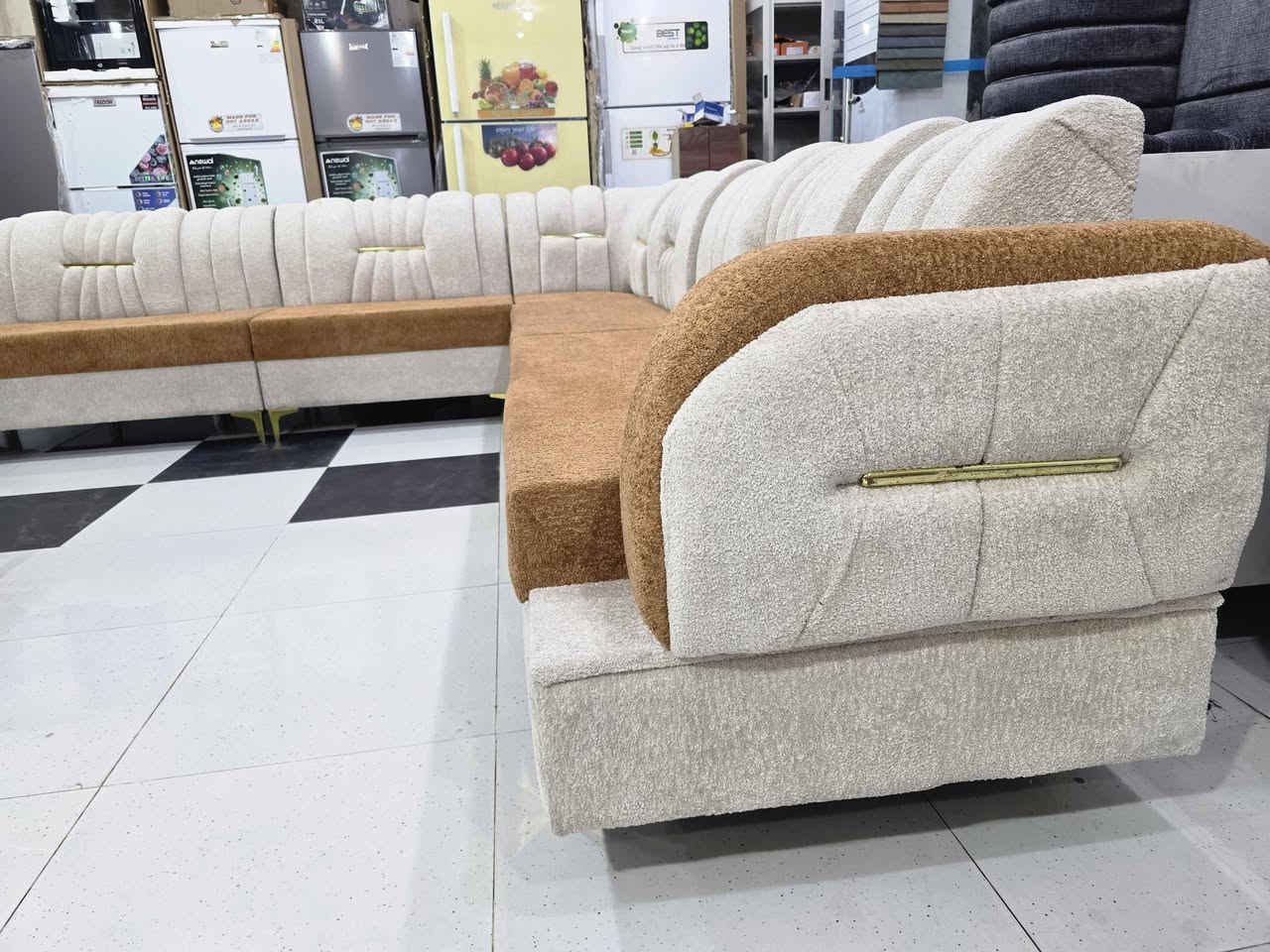 👈معرض ابو فواز للاثاث المنزلي الجمله والمفرد👉
ديوان شغل عراقي احطاطه 7متر 11 مقعد خشب بلوك اسود ١٨ ملم سفنج ١٠ سم قماش خاولي بوهيمي رجلين حديد ثقيل ضمان العمل 5 سنه بسعار مناسبه 🌹 زورونا تجدون كل ماهوه جديد 

#ملاحضه_متوفر_جمله_لصحاب_المحلات 

 العنوان تكريت شارع الزهور مقابل كليه تربيه البنات مجاور الناصر مول الاستفسار والاتصال بل ***********
***********اتصال
***********واتساب فقط
