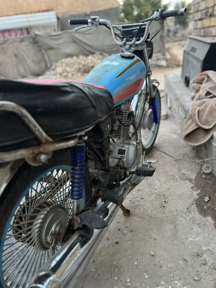 دراجه تايكر 5كير محرك ما مفتوح جديد وراق اصولي سعر خاص مكاني دوانيه قضاء شاميه


**إذا كنت صاحب هذا الإعلان وتريد حذفه لأي سبب، رجاءا أرسل رسالة إلى الدعم الفني**