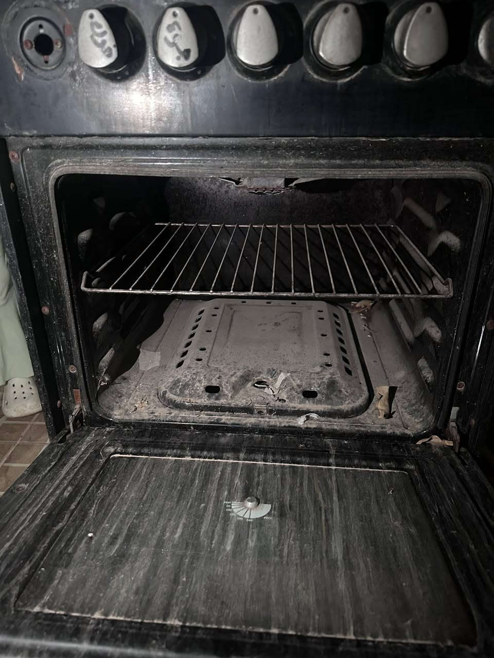 طباخ للبيع 
شغال مابي شي بس يراده غسل
 سعره 40 الف


**إذا كنت صاحب هذا الإعلان وتريد حذفه لأي سبب، رجاءا أرسل رسالة إلى الدعم الفني**