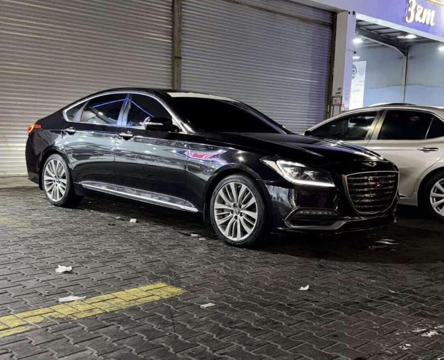 السلام عليكم جينسزز موديل ٢٠١٨ ادوات كصه جنطه سياره جديده كلش مكاني ميسان متومه السعر ٨٥الخاص مفتوح 
***********
