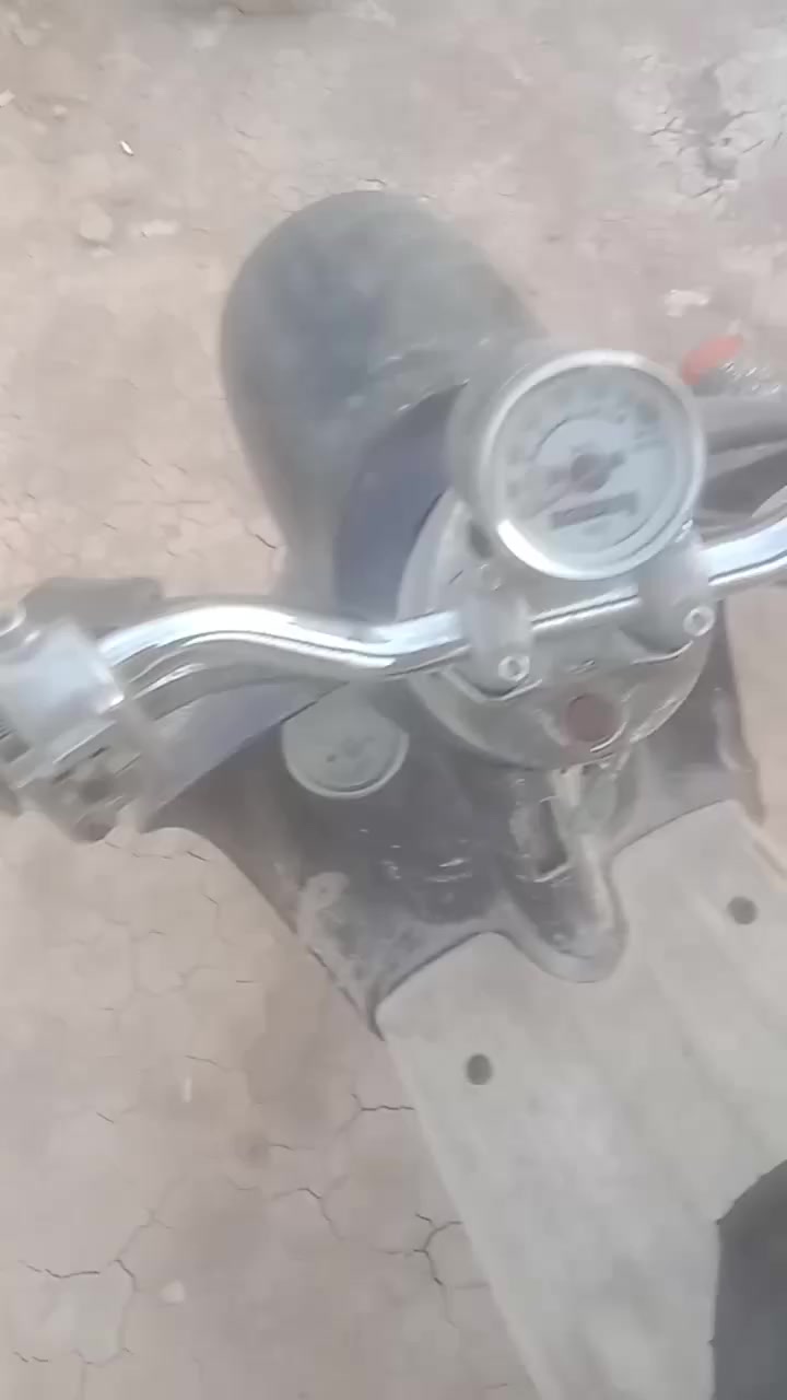 مكلف سعرها 150بيها مجال بسيط حك جية مكانها بل اوسمة تجفيت جديد كابريت جديد بس تاركها لن اشتريت غيرها


**إذا كنت صاحب هذا الإعلان وتريد حذفه لأي سبب، رجاءا أرسل رسالة إلى الدعم الفني**