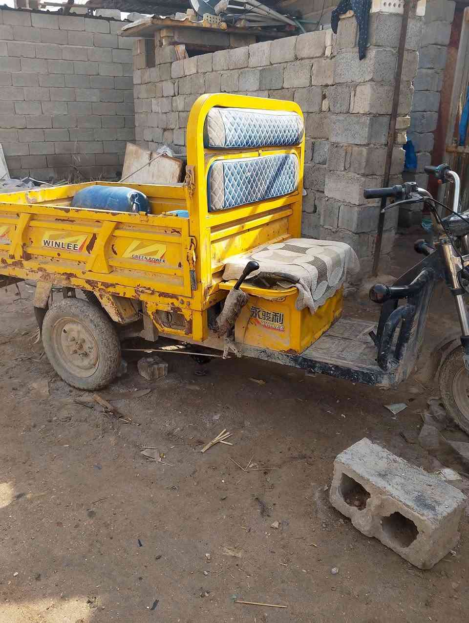 ستوته كامله بس تحتاج بعض الملاحظات بطاريات ع الفحص السعر750مكان ابوغريب ابومنيصير..


**إذا كنت صاحب هذا الإعلان وتريد حذفه لأي سبب، رجاءا أرسل رسالة إلى الدعم الفني**