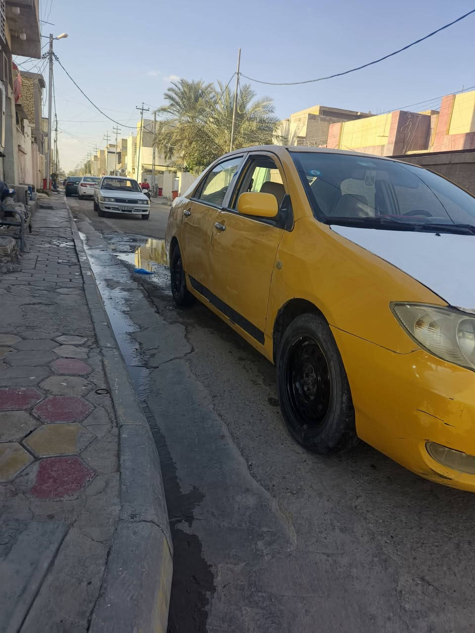 السلام عليكم بي وادي اف مكينه ياباني كير عادي مديل 2010 سياره خير من اللله 
تايرات جديد باتري جديد سياره جهازه ترايك وين ما تريد بكاني كوت الزهراء قرب مطعم الرسول سعر 34 رقمي ***********
