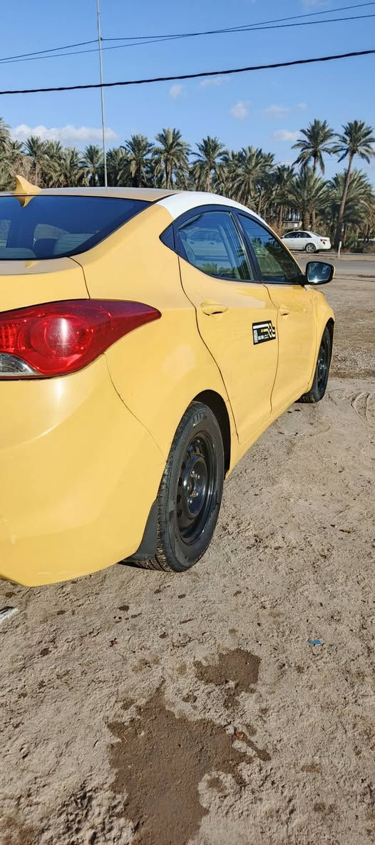 السلام عليكم للبيع النترا 2012وارد أمريكي قطعة وحدة فقط  بنيد بدون دواخل ليبل واحد رقم بغداد الماني بسمي مصفرة هيئة وغرامات كير مكينة 1800 تبريد ثلج مكفولات مكاني بغداد المحمودية السعر 85وبيهة مجال 
***********
