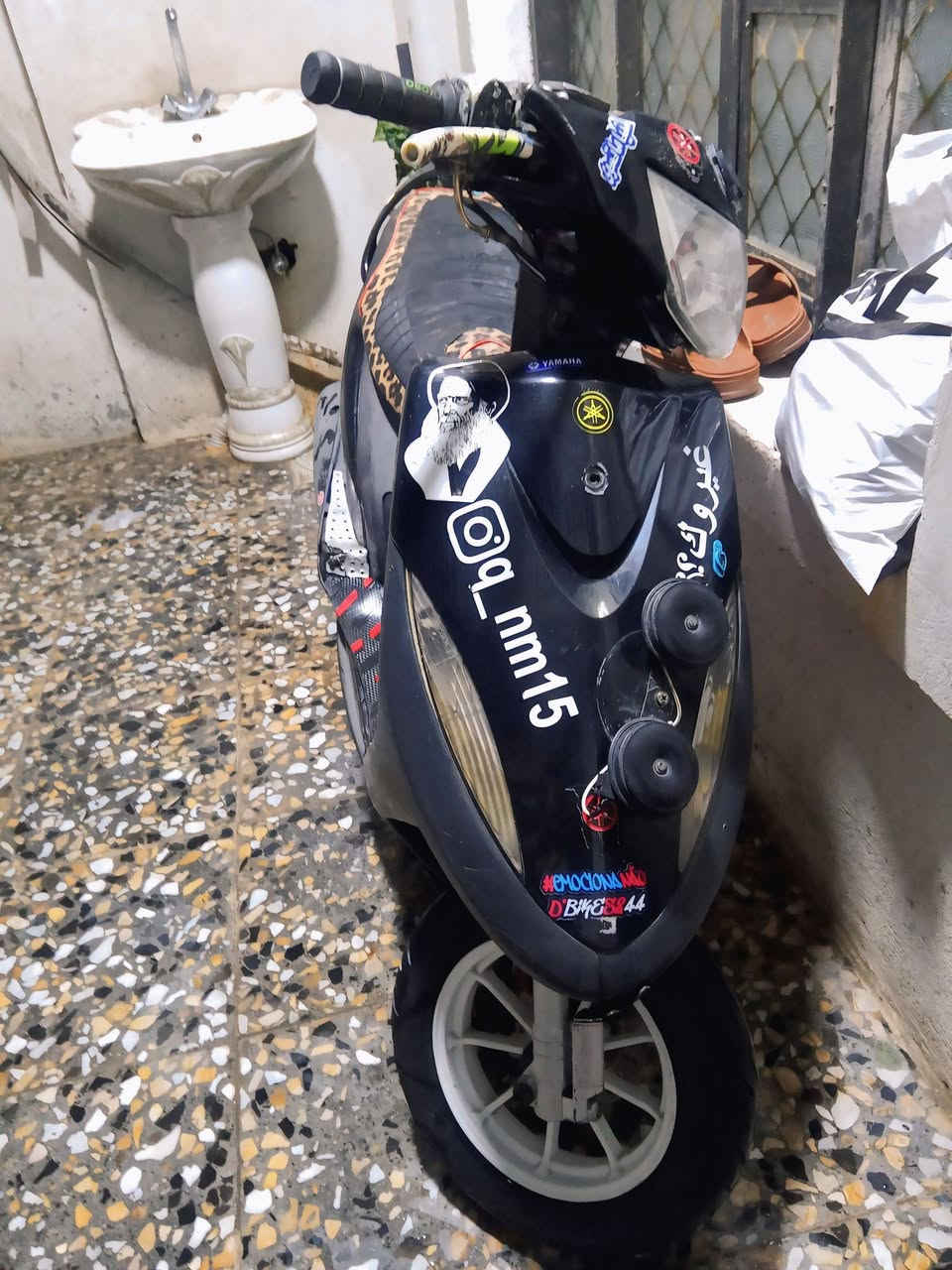 سلام عليكم دراجة ماكس عدله للبيع شلعه ومعدل بوشه 49 بلادي الدراجه عوزهة بس سلف  الدراجه هندر واحد وتشتغل بكل وقت بيه تزويد صدر رياضي و قطره مال دهن تزويد وبيه هورنات سيدان و عدسه وبيه سستم صوت العنوان الزعفرانية شارع المعهد رقم الهاتف *********** والسعر 600وبيه مجال
