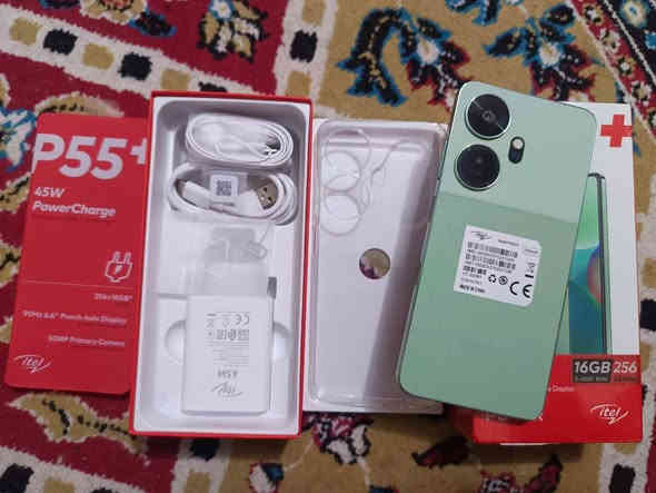 ايتل p55+بلاص
جديد جديد غير مستخدم فقط نفتح من الكارتون وتعرب
نسخة الجلد 
ذاكرة 256 
عشوائية 16
بطارية 5000 ملي امبير
شحن سريع 45 واط كامل ملحقات
السعر 200 وبي مجال قليل شراي اتصل
***********
