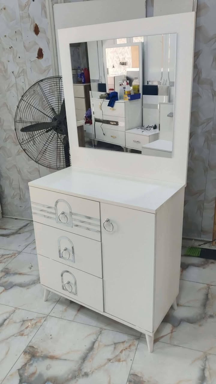💎💗 غرفة تركي مستخدم
5قطع 
💯 نظافة 95%
🚪 نظام أبواب مرتب
💸 السعر475
🪛 شد مجاني
🚚 نقل مجاني
💎


**إذا كنت صاحب هذا الإعلان وتريد حذفه لأي سبب، رجاءا أرسل رسالة إلى الدعم الفني**