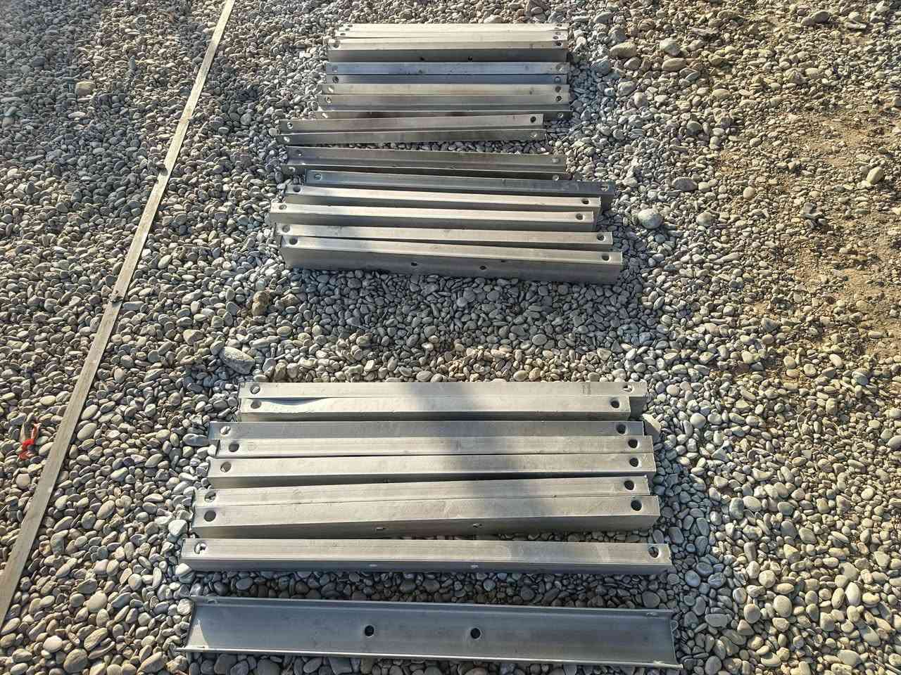 سلام عليكم يتوفر لدينا توصيل لكافه المحافظات وايضان جاهزون لتنصيب وتسليك الاعمده ورفع وتنصيب غطاسات 

📢✨ معمل النور

 لتصنيع وبيع الأعمدة الكهربائية ✨📢

مرحبًا بكم في معمل النور 

 الوجهة الأولى لتصنيع وبيع الأعمدة الكهربائية في جميع محافظات العراق! نحن نفخر بتقديم مجموعة متنوعة من الأعمدة الكهربائية ذات الجودة العالية لتلبية كافة احتياجاتكم، سواء كانت ذات ضغط عالي أو ضغط واطي. 🌟

🔹 أعمدة مدورة بمقاسات:

بكافة القياسات 

🔹 يوجد  لدينا عمود مغلون العادي 

أيضا اعمده مواصفات وزاره الكهرباء ناجح بلفحص

نحن مستعدون للعمل 

 ونقدم خدماتنا في جميع محافظات العراق اسعار مناسبه 💰

🔸 لدينا الأعمدة بمختلف الأنواع والأحجام لتلبية كل متطلباتكم.

لمزيد من المعلومات أو لطلب المنتجات، لا تترددوا في التواصل معنا عبر الأرقام التالية:

📞  ***********ابوحسين

📞*********** خطاب

💬 نحن هنا لخدمتكم وتلبية جميع احتياجاتكم في مجال الأعمدة الكهربائية. اتصلوا بنا

 للحصول على أفضل المنتجات 

#العنوان_كركوك_الحويجة 

#ب_قرب_من_متنزها_العيثات
