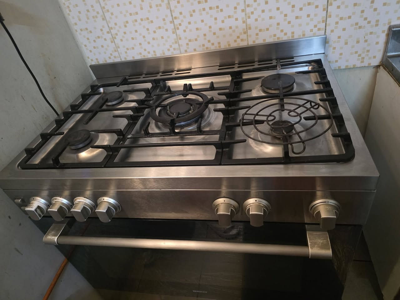 طباخ ايطالي شغال للبيع كلش نظيف واصلي بالB2 السعر ٢٥٠ وبي مجال


**إذا كنت صاحب هذا الإعلان وتريد حذفه لأي سبب، رجاءا أرسل رسالة إلى الدعم الفني**