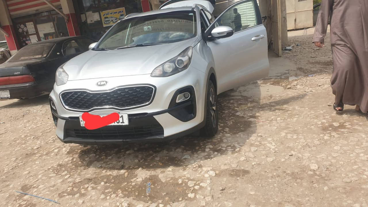 السلام عليكم
كيا سبورتج خليجي رقم بابل مكفوله باسمي رقم إنكليزي

مكان السياره بابل

موديل 2019 خليجي

حساسات اشاير بالمري شاشة داخلية محرك دوش 2000 
تخم تاير جديد حداديه جديده باتري جديد

السعر   175

***********
